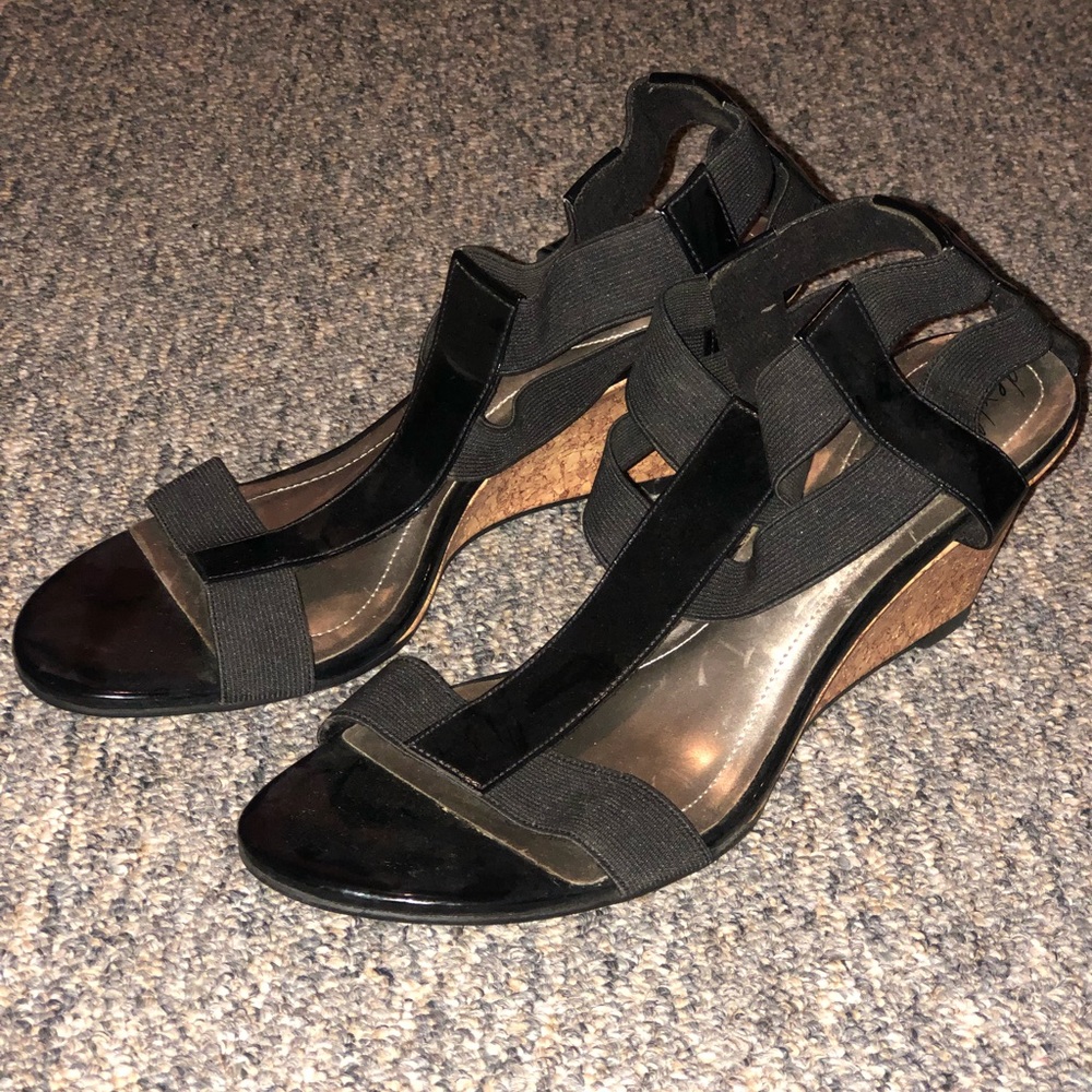 Dexflex Comfort Black Wedge Heels